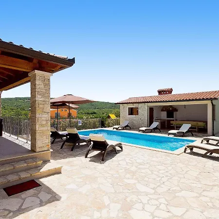 Vila Lucija By Interhome Raša