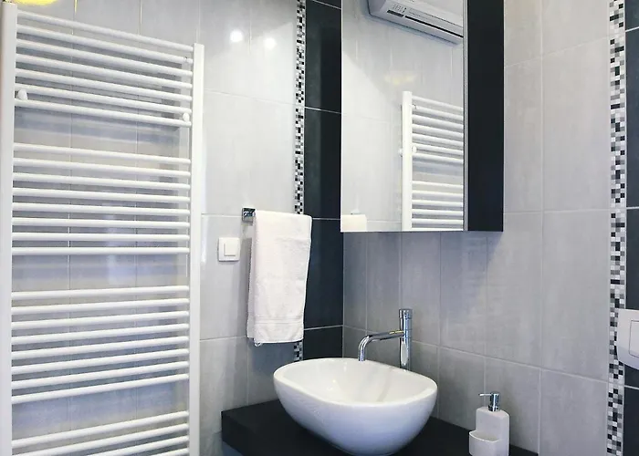 Lucija By Interhome Rasa